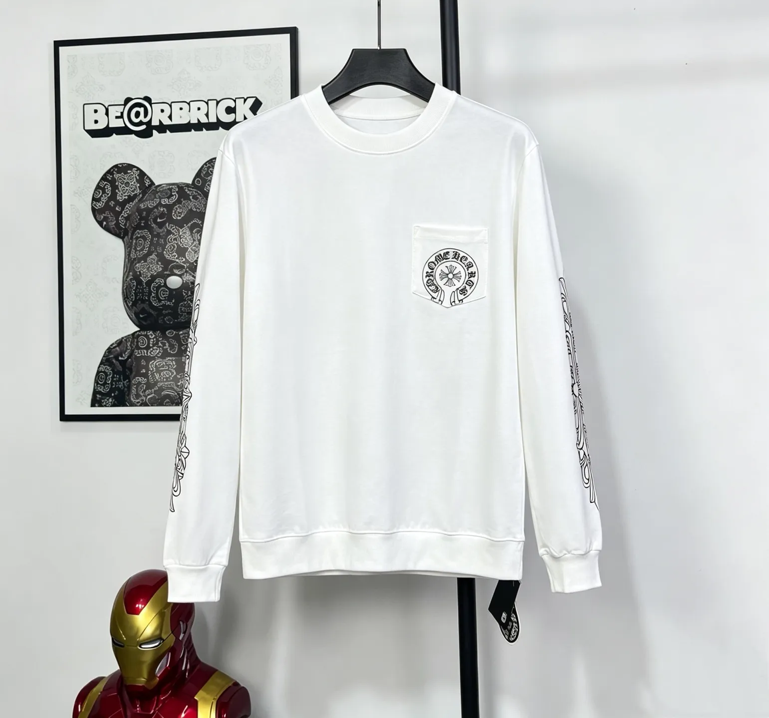 ：MG 13 Chrome Hearts T Classic ，Black White ， Size 。 ， ， Breathable 。 ， ； Logo ，Retro 。 ， 、 ， ， 。 Size：S—XL ：Black White